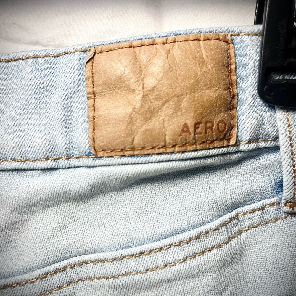 Aeropostale Super High Rise MIDI Light Blue Distressed Jean Shorts - Picture 5 of 5